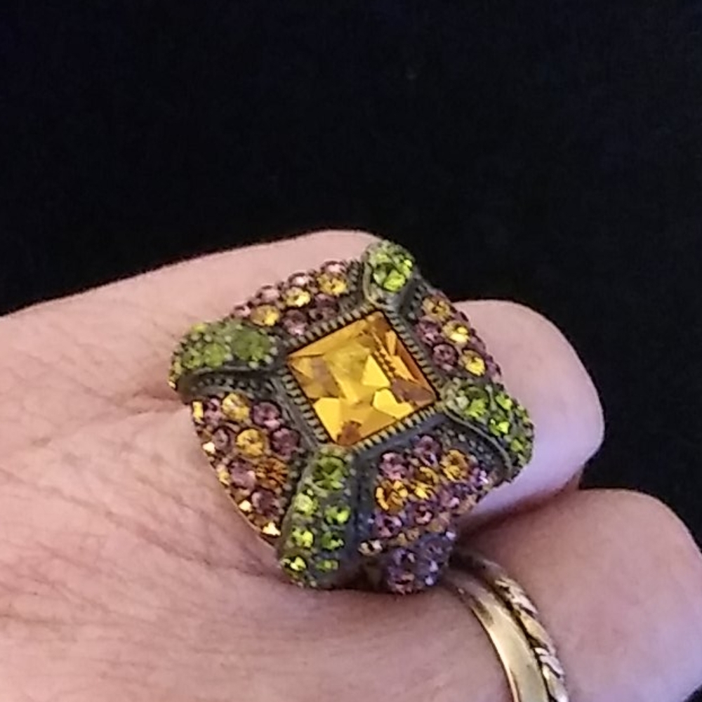 Heidi Daus Swarovski Ring